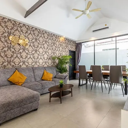 Luxury Pool Center C5 - 5 Bedroom Villa *