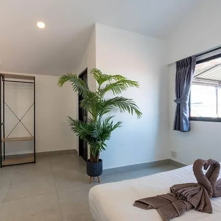 Luxury Pool Center C5 - 5 Bedroom