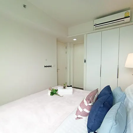 Apartment Unixx1 - 2bed 2bath Sea View Center Near Walking Pattaya