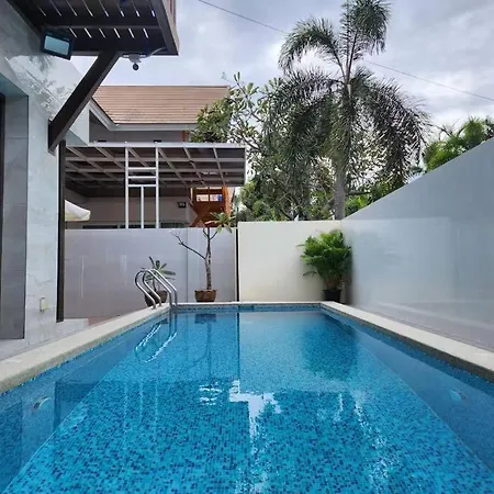 Villa D20芭提雅市中心4卧泳池别墅，靠近海滩，21航站楼，好莱坞夜店 *