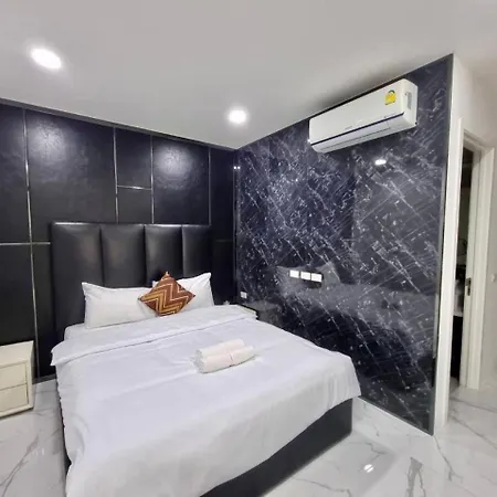 Apartment Plam Spring Pool 3 Bedroom Pattaya