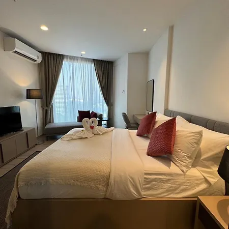 Edge 19th Floor *