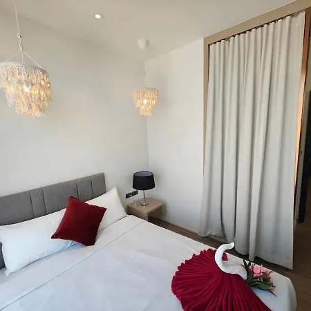 Newest!& Rare 2bdrms Ocean Facing Balcony #ef23914 Apartment *