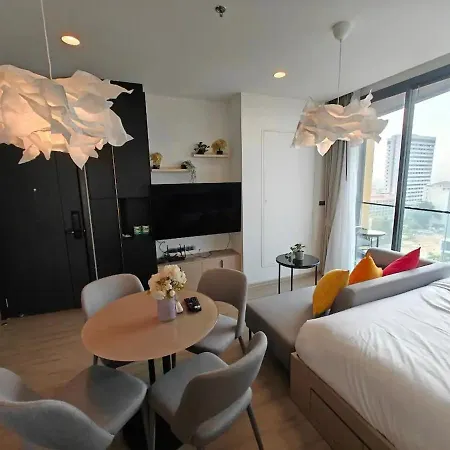 Apartment Newest!& Rare 2bdrms Ocean Facing Balcony #ef23914