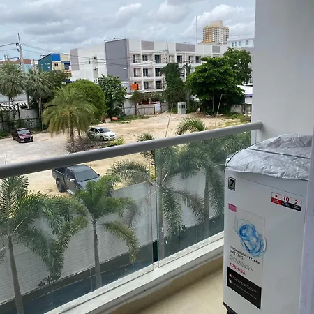 Grand Avenue 2bedr 2bathr 38and38 Sqm 2rooms Together Poor View Or City View