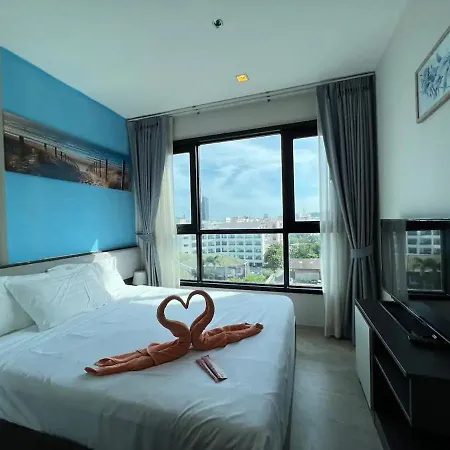 Downtown Lux Fun Rooftop Pool #ta1087 Apartment Pattaya