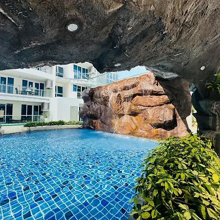 Apartment Grand Avenue 2bedr 2bathr 38and38 Sqm 2rooms Together Poor View Or City View Pattaya