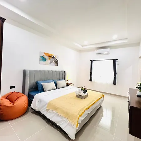 Cityhouse-roses,private Pool With Jacuzzi,near Walking Street * Pattaya