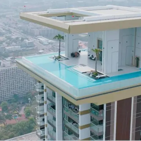 Copacabana Beach Jomtien Apartment Pattaya
