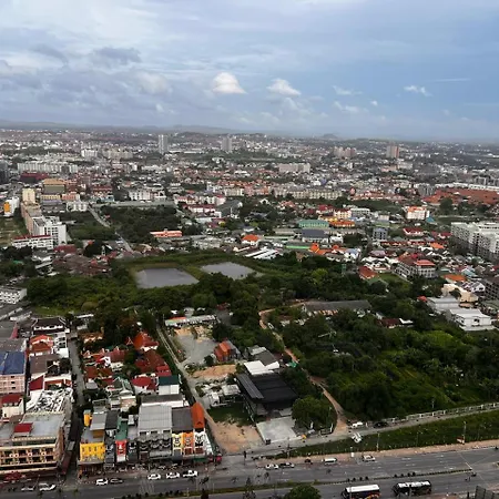Apartment Luxurious High Floor With Great View Near Walking Street 32 Pattaya