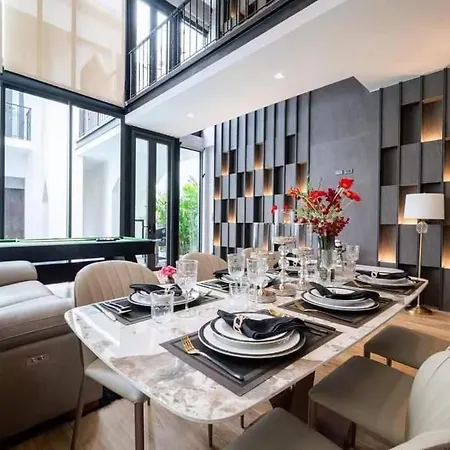 Villa Moon 5-bedroom Luxury Pool Pattaya