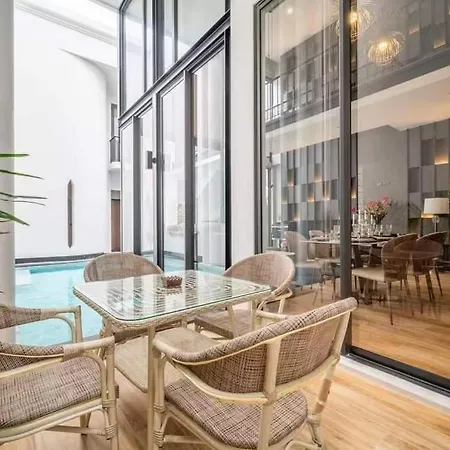 Villa Moon 5-bedroom Luxury Pool *