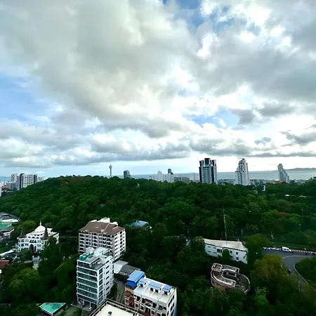 Unixx South - Only Sea View Apartment