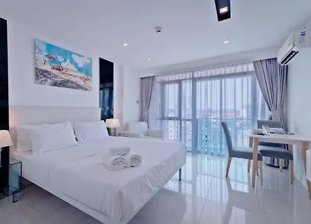 Apartment Center Luxury & Spa Pattaya