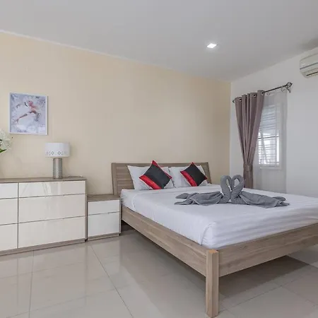 Jasmine Garden & Pool Villa Pattaya