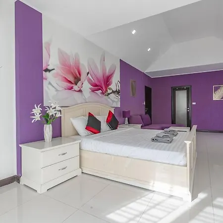 Jasmine Garden & Pool Villa Pattaya