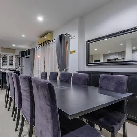 Villa Jasmine Garden & Pool Pattaya