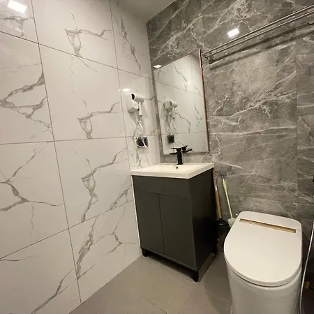 Arcadia Millennium Tower Apartment