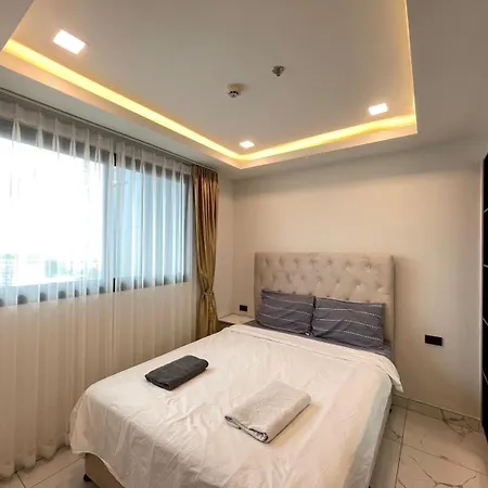 Arcadia Millennium Tower * Pattaya