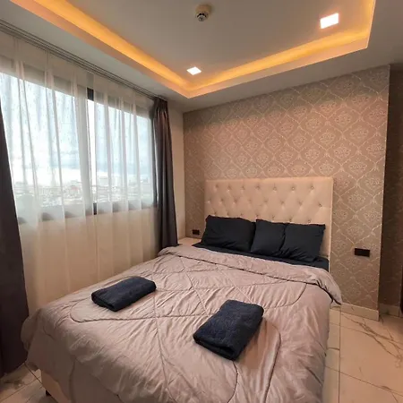 Arcadia Millennium Tower Apartment Pattaya