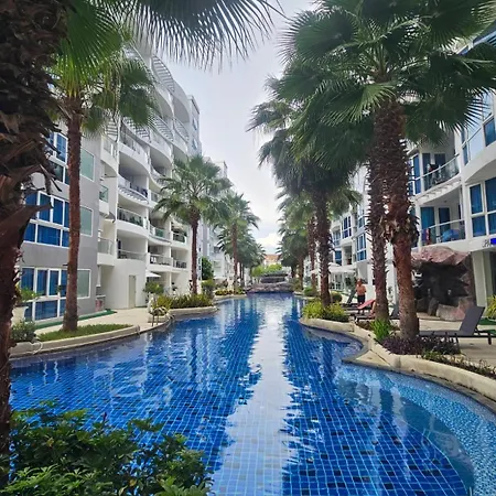Grand Avenue By Ellie Apartment *