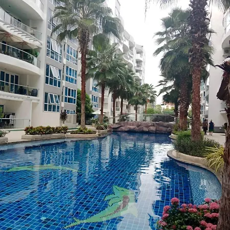 Grand Avenue By Ellie * Pattaya