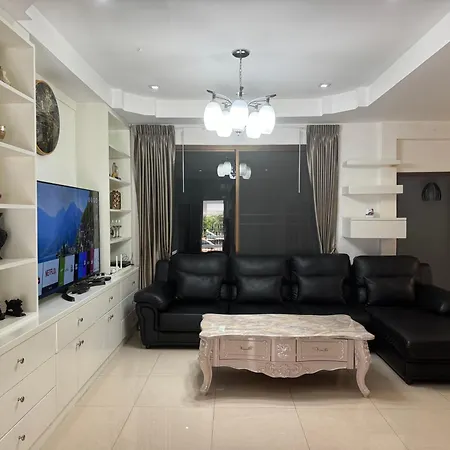 Center Thai 3 Bed 2 Bath * Pattaya