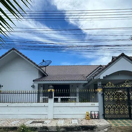 Center Thai 3 Bed 2 Bath Villa *