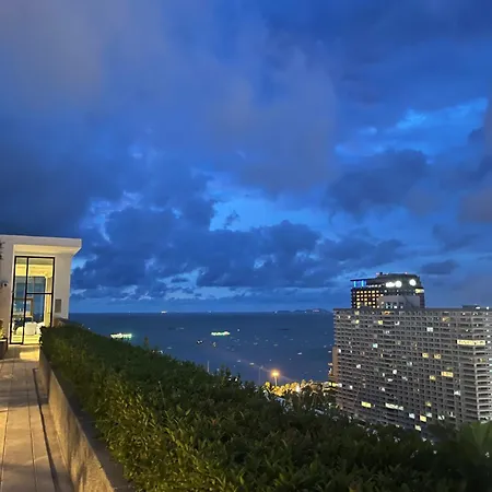 The Base Central Pattaya