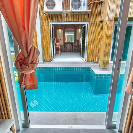 Villa Romantic Pool - 6 Bedroom - Private Pool & Absolute Privacy - Perfect For Groups Pattaya