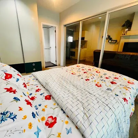 Apartment Centric Sea Near Soi 6 *