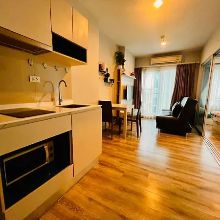 Apartment Centric Sea Near Soi 6 Pattaya