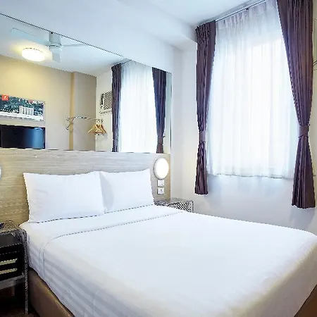 Hotel Easy Planet