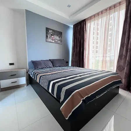 Apartment With Sea View Wongamat Apartment Pattaya