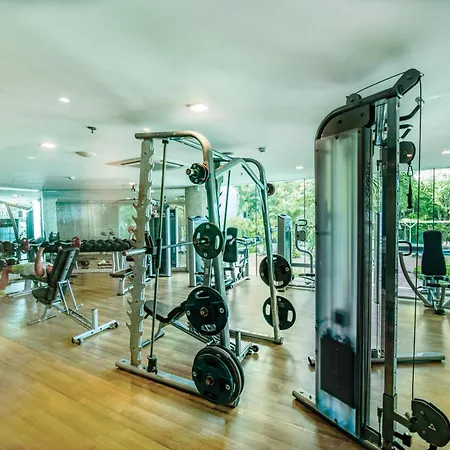 Oceanfront Private Beach Pool Hot Tub Gym * Pattaya