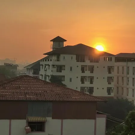 Apartment Peaceful 300 Sq Ft With 2 Balcony, Mountain View Pattaya