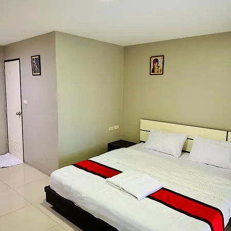 Vibe Walking Street Hotel Pattaya