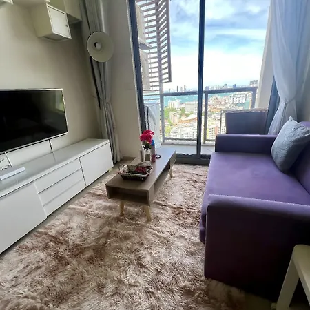 Unixx South - Only Sea View Apartment