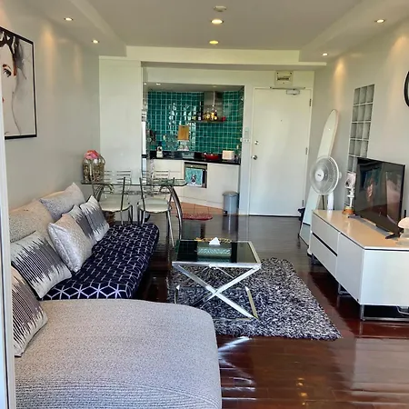 Amazing Cozy Seaview Apartment Pattaya