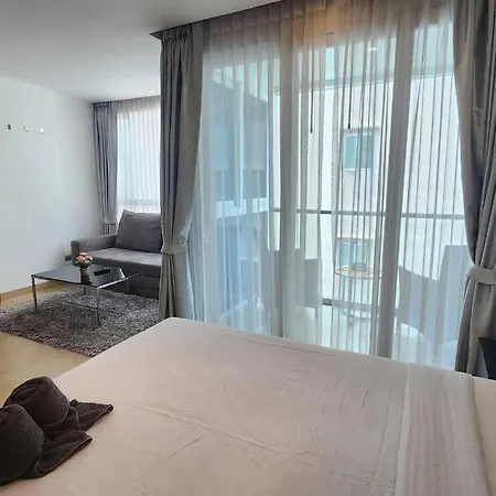 Apartment Centara Avenue Residences B65