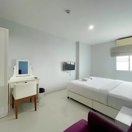 Baan By Sabai Near By God 3*