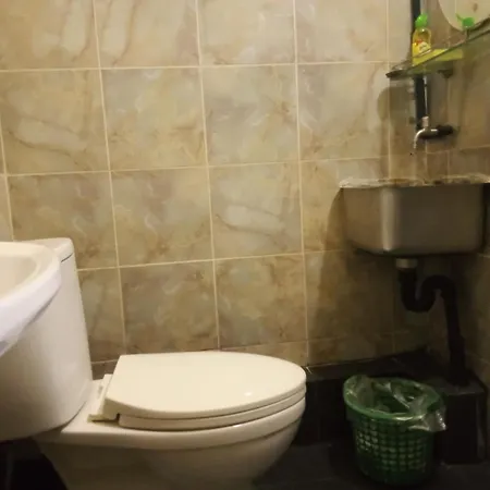 Ben & Lek Guest house