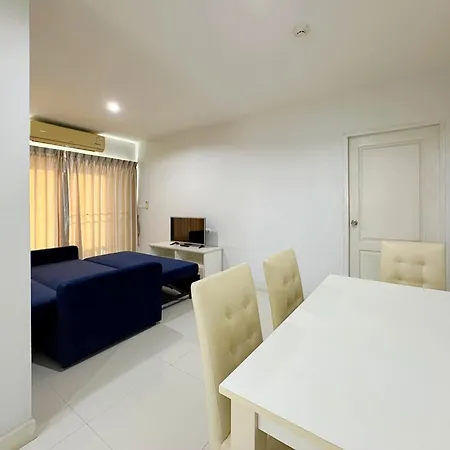 Baan By Sabai Near By God Hotel