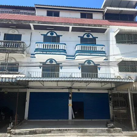 Hostel Kamila Land