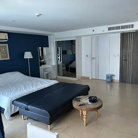 Apartment Studio In The Heart Of Pattaya