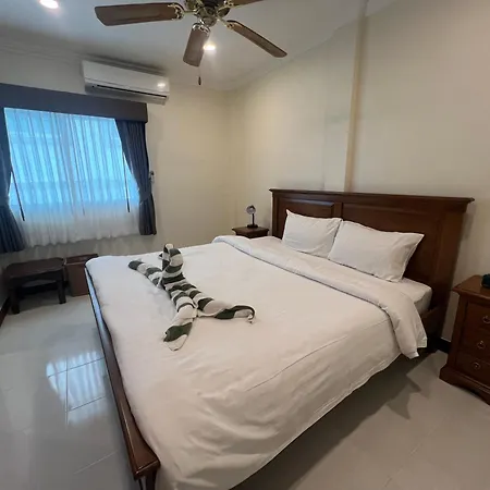 Pratamnak Luxury Resort