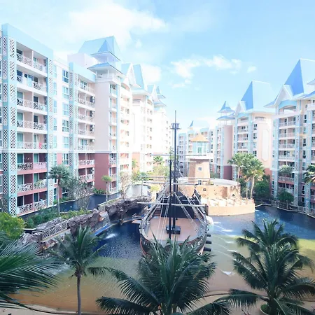 Grande Caribbean - 1-br-apartment, Own Pool Access Apartment