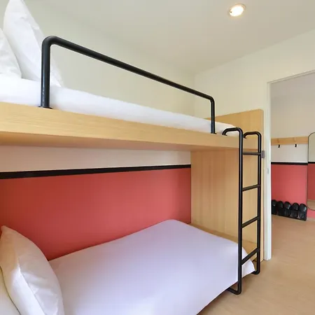 Hotel The Grass Serviced Pattaya