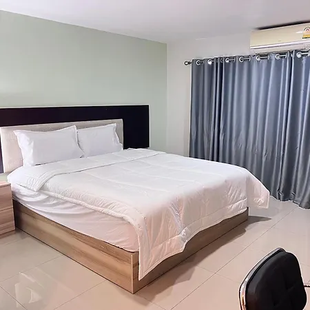 The Freelancer Hotel