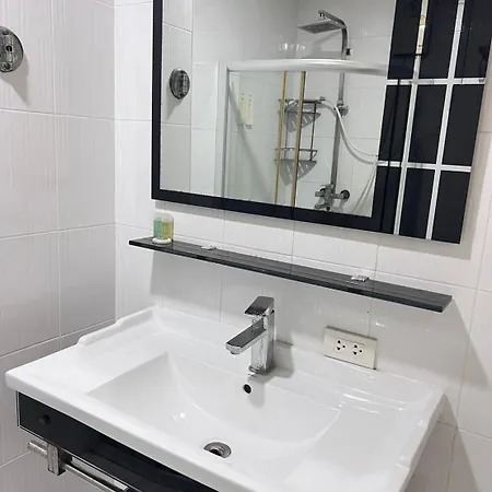 Hotel The Freelancer Pattaya